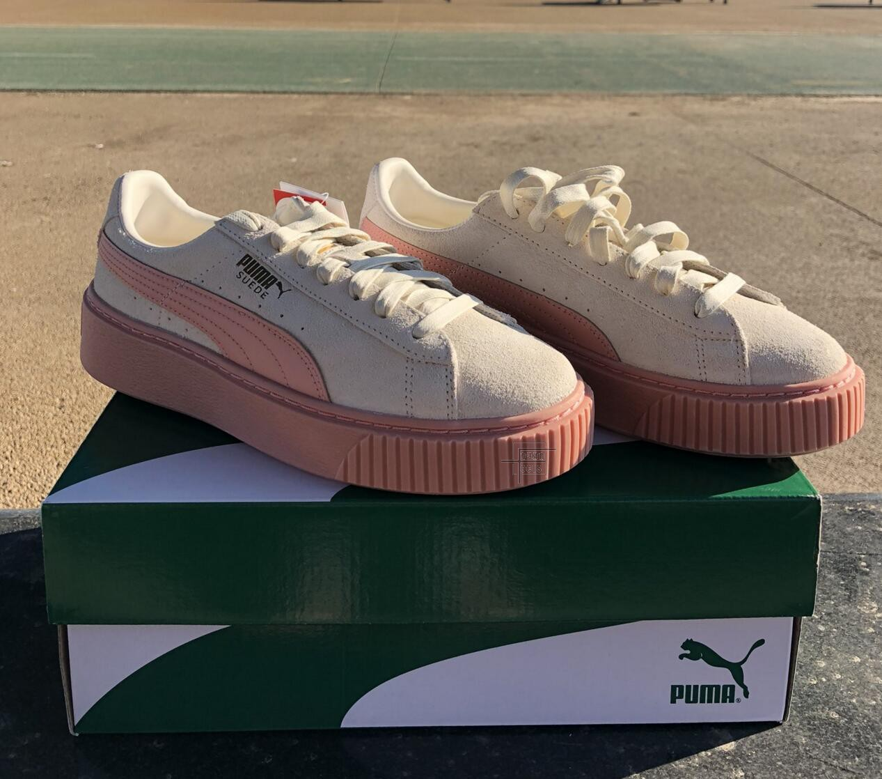 D236G PUMA Suede Platform 43$ gallery