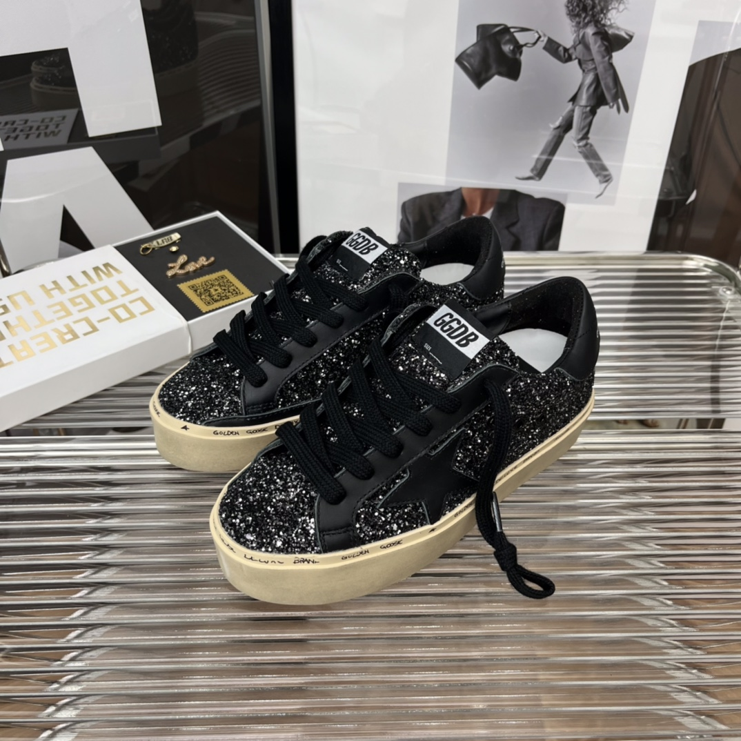 D276G Golden Goose Deluxe Brand Thick sole shoes 85$ gallery