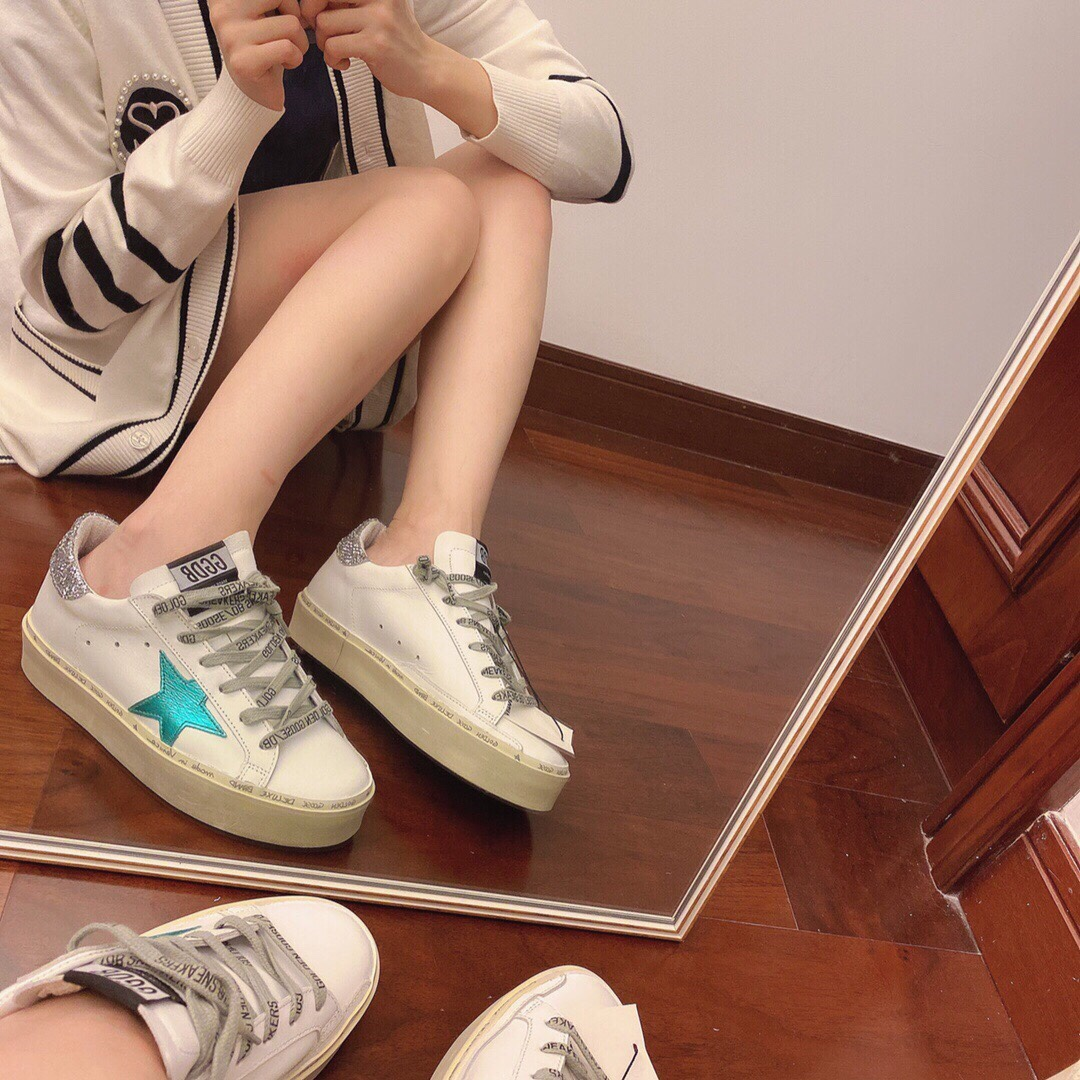 D276G Golden Goose Deluxe Brand Thick sole shoes 85$ gallery