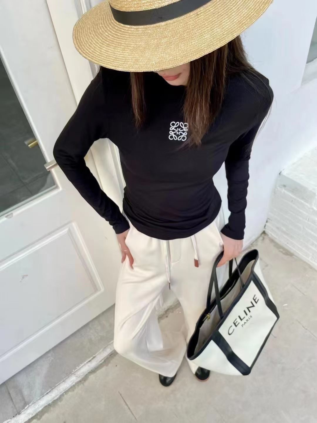 D483G LOEWE knitted long sleeve 28$ gallery