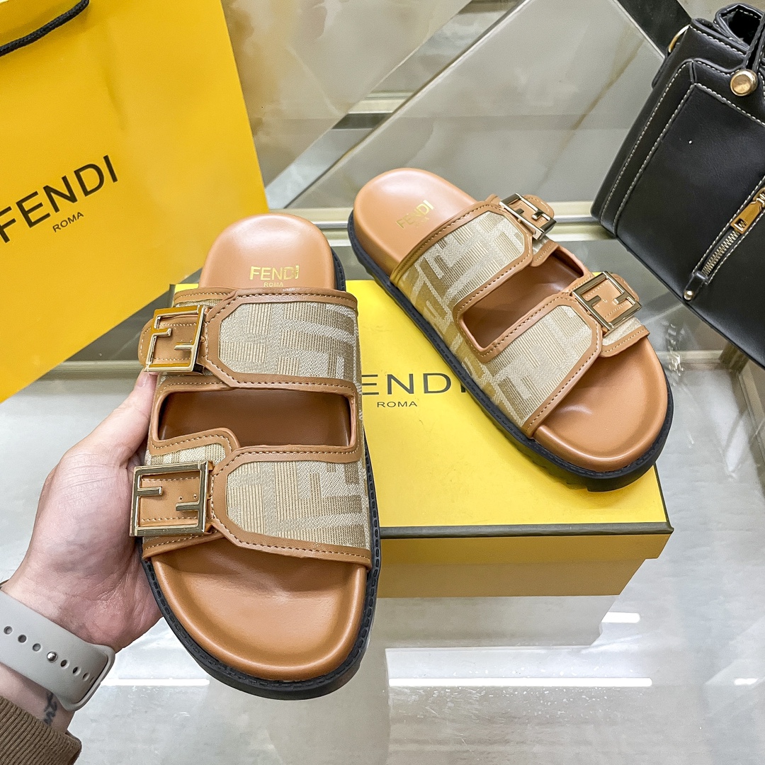 D595G Fendi slippers 39.9$ gallery