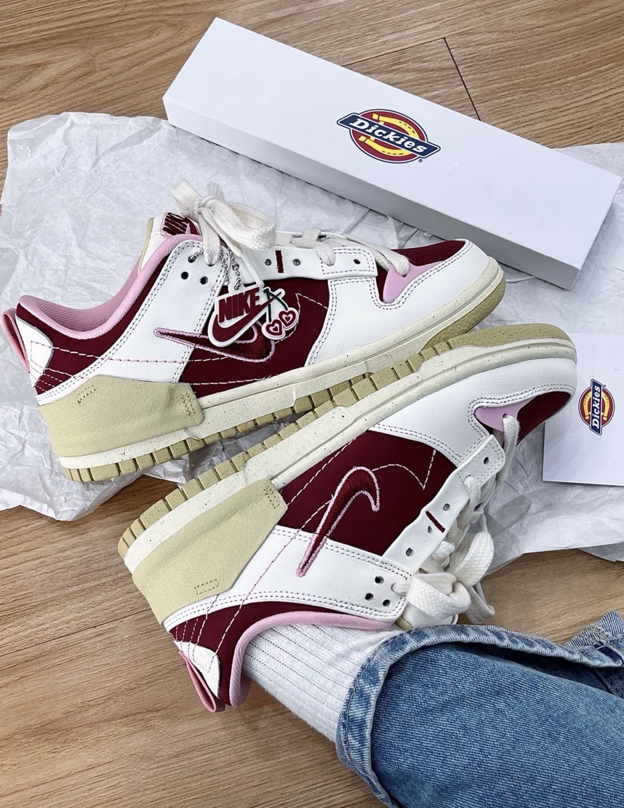 D617G Nike Wmns Dunk Low Disrupt 2 $45 gallery