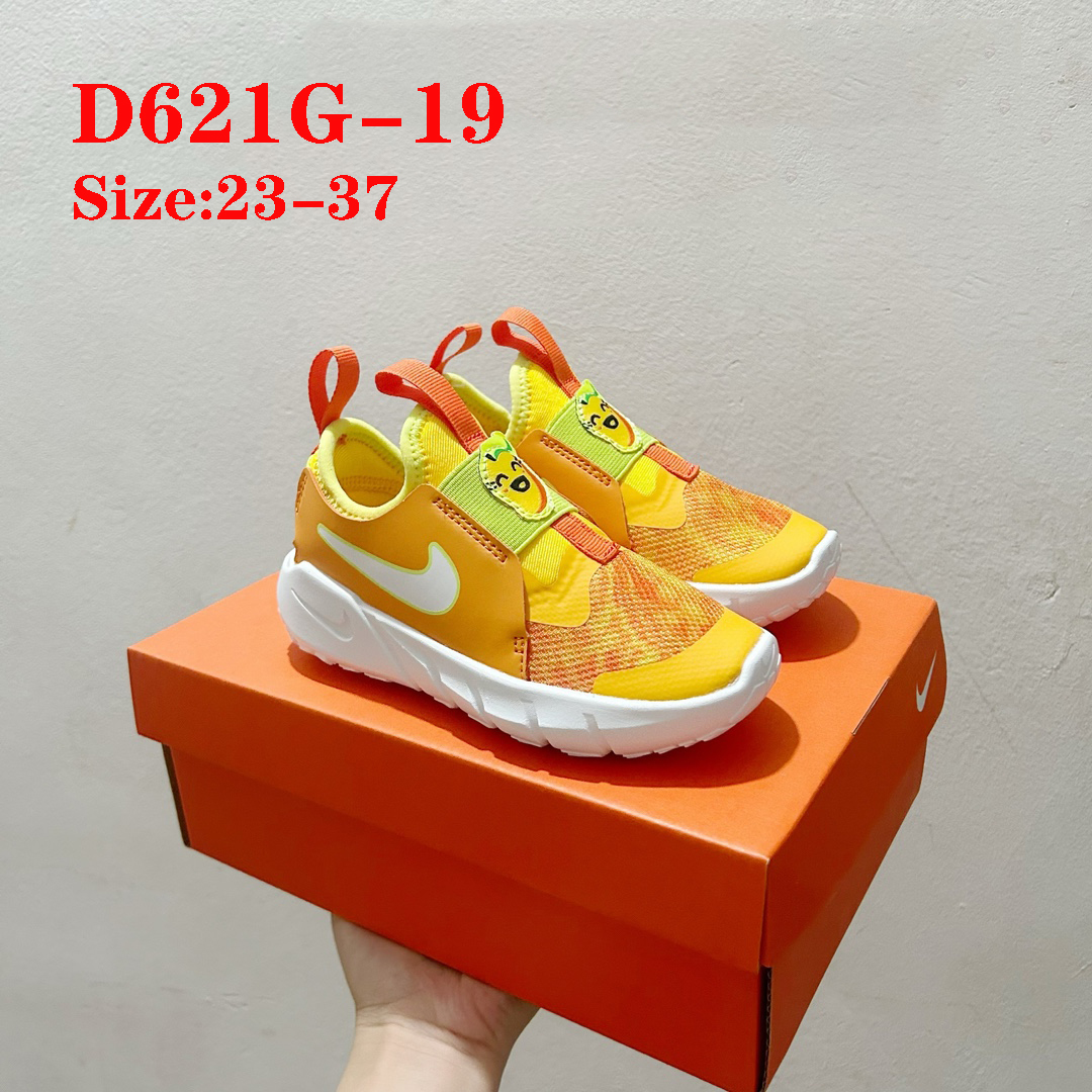 D621G Nike kids running shoes 39.9$ gallery
