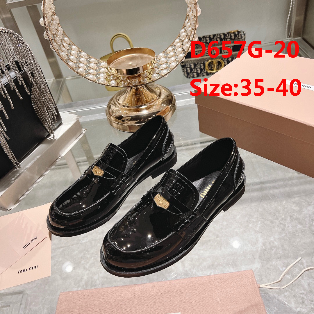D658G Miu Miu x Leather and Linen Loafers 108$ gallery