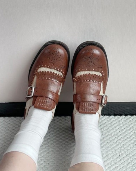 D658G Miu Miu x Leather and Linen Loafers 108$ gallery