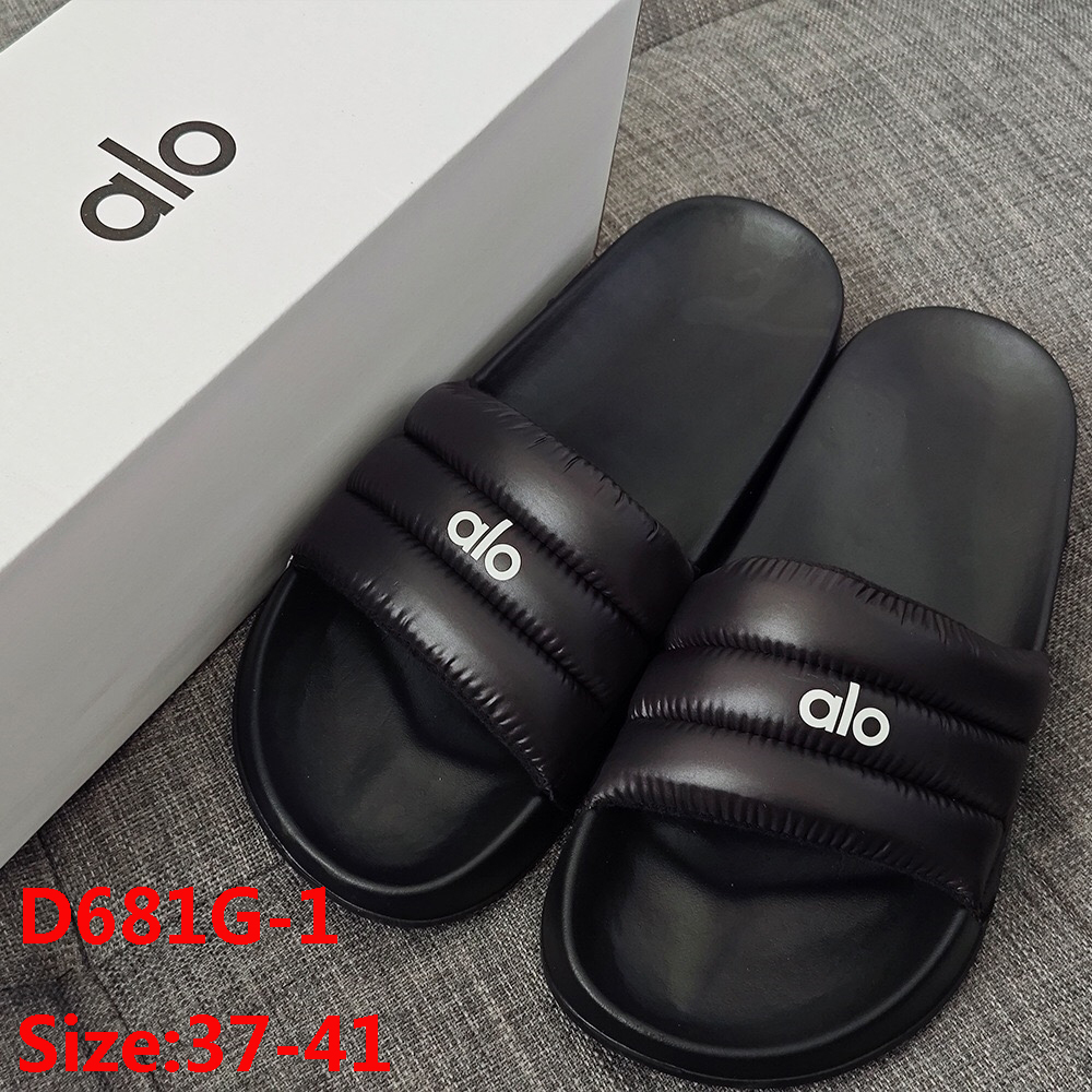 D681G Alo Yoga Thick-soled slippers 42$ gallery