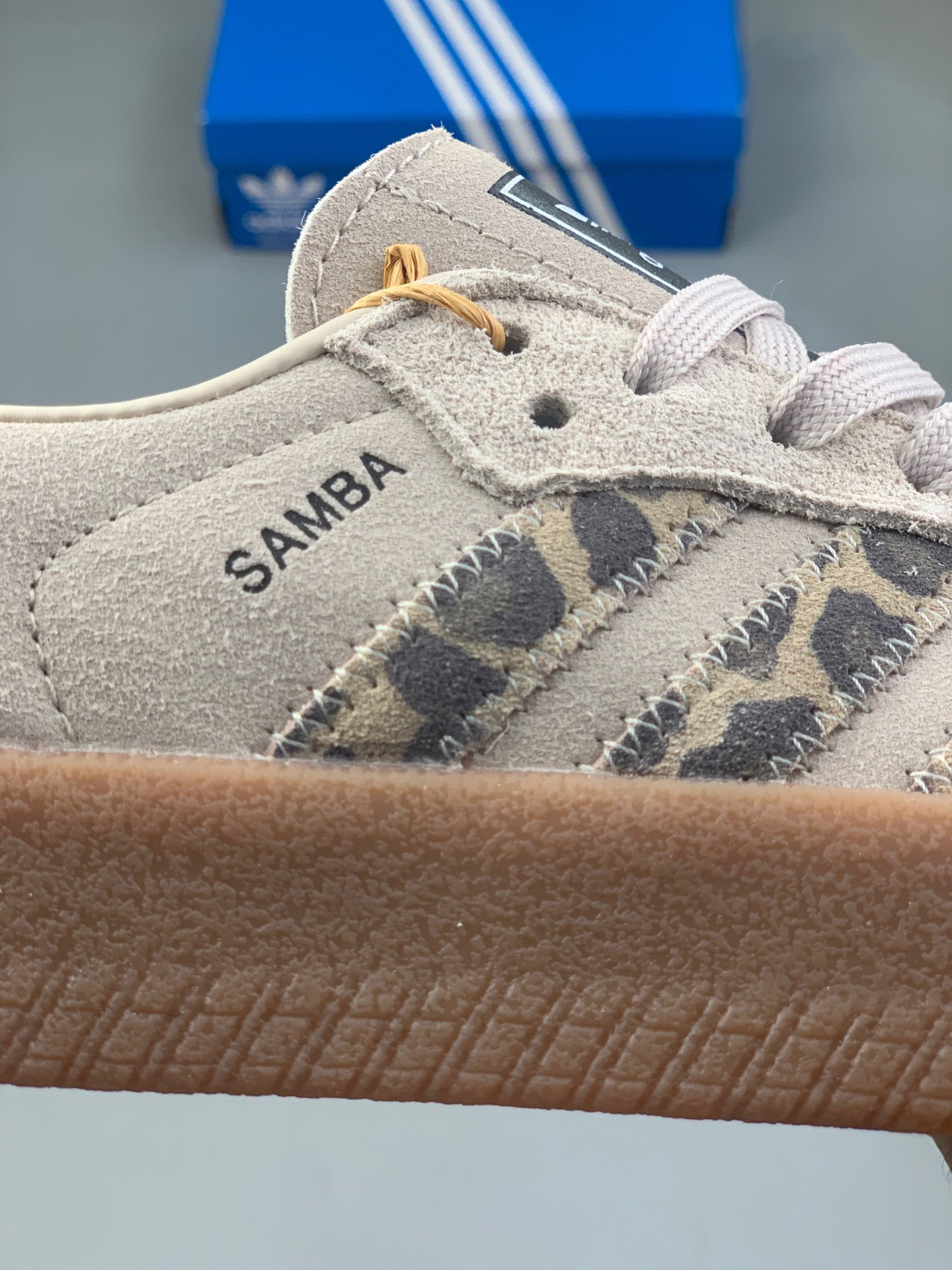 D703G Adidas Originals Sambae W 49$ gallery