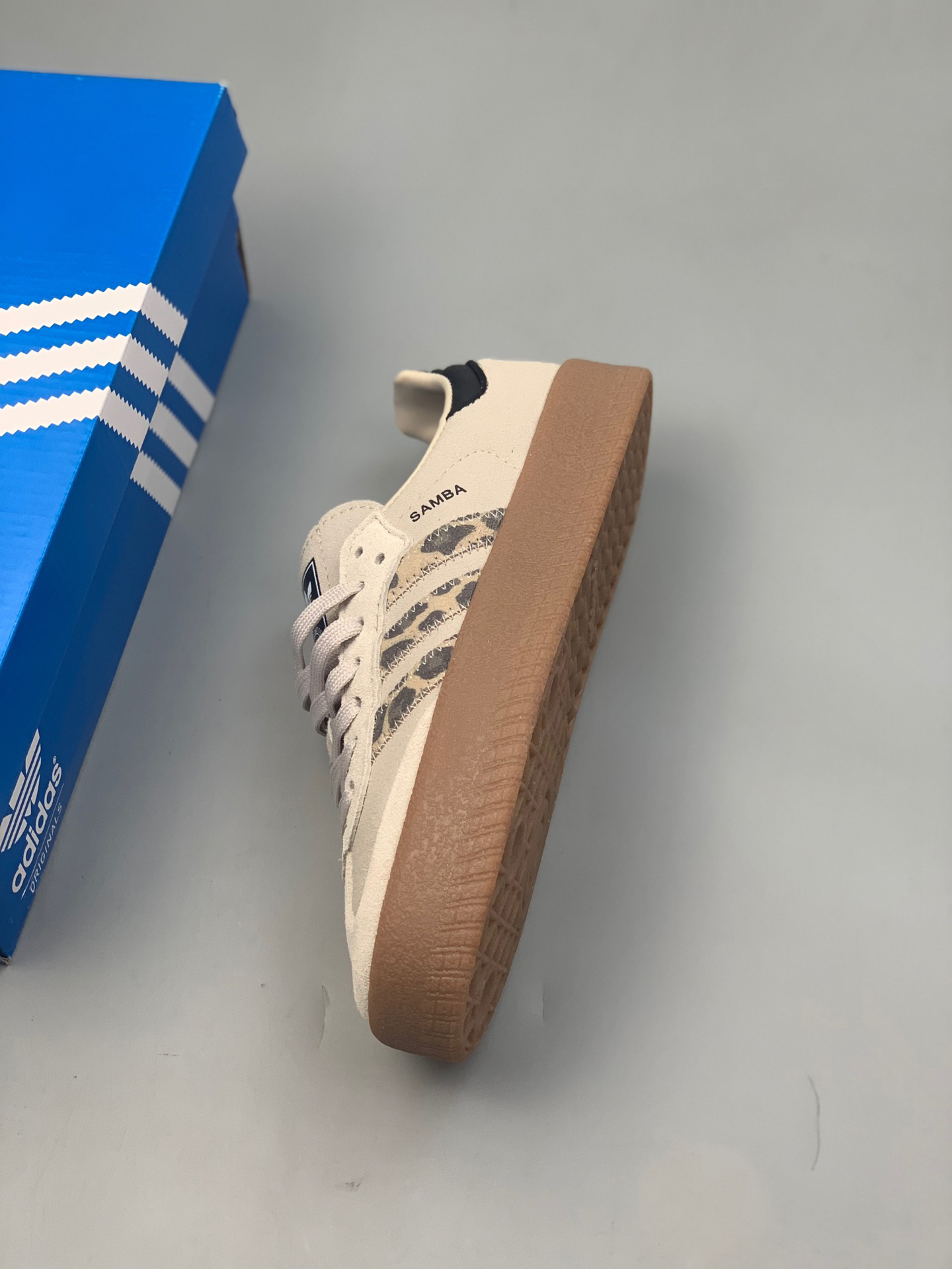 D703G Adidas Originals Sambae W 49$ gallery
