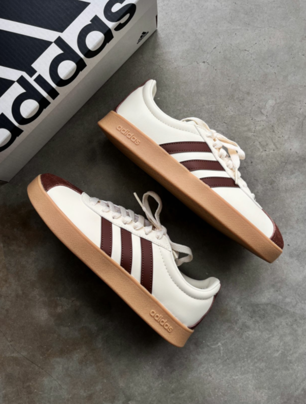 G112Z Adidas VL Court 2.0NEO $47 gallery