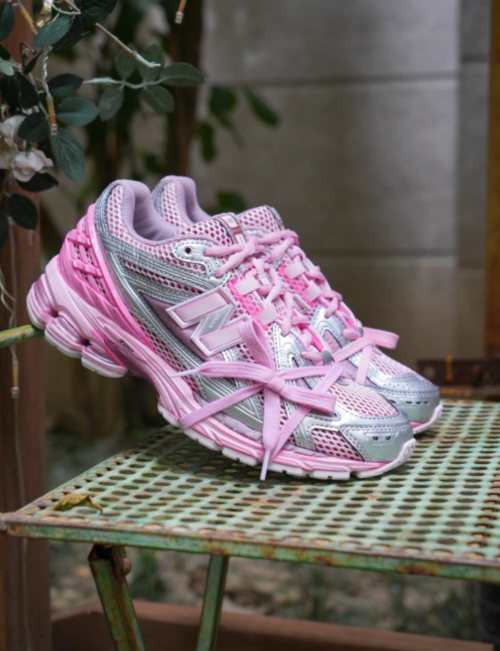 G114Z New Balance M1906R $57 gallery