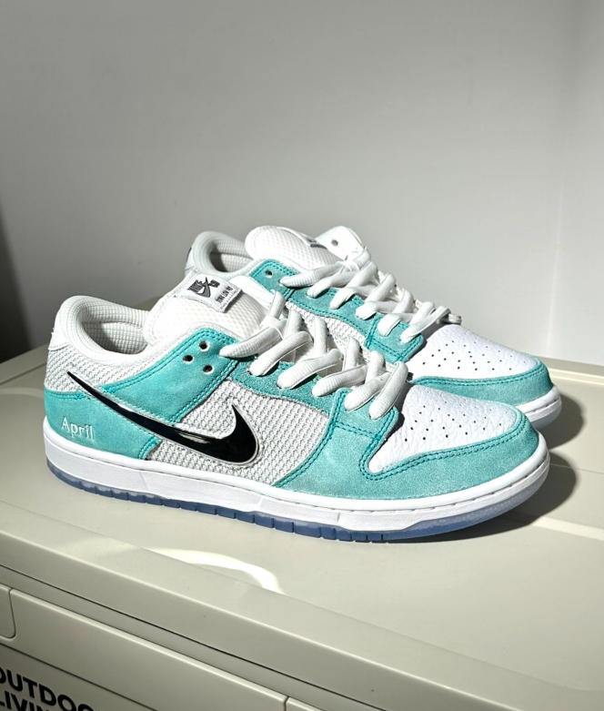 G136Z Nike SB Dunk Low $48 gallery