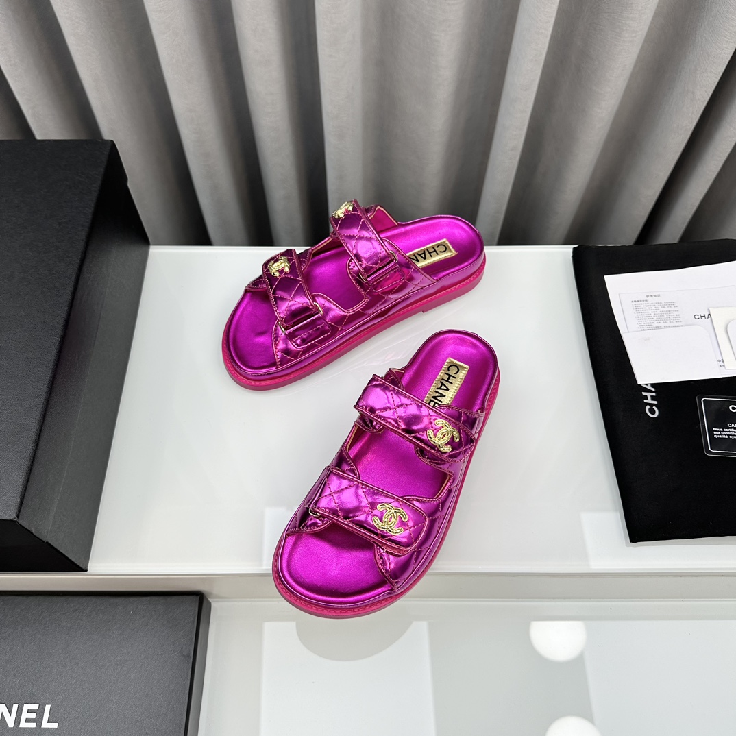 G149Z Chanel sandals $88 gallery