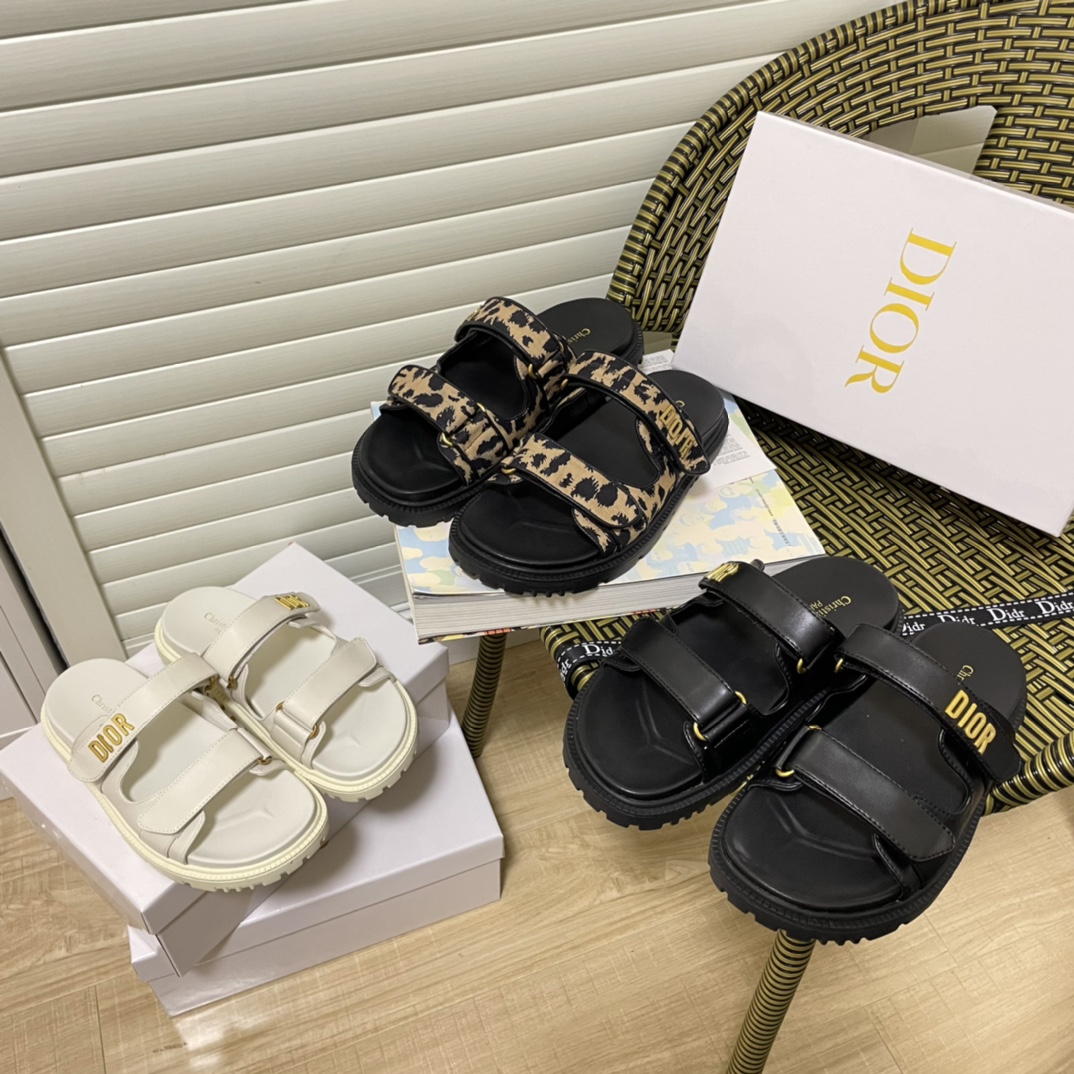 G158Z DIOR slippers $46 gallery
