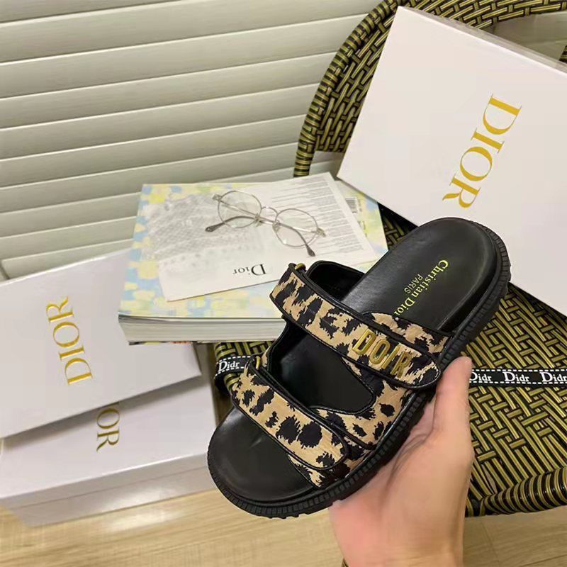 G158Z DIOR slippers $46 gallery