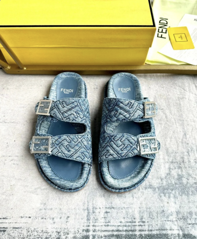 G183Z FENDI Slippers $72 gallery