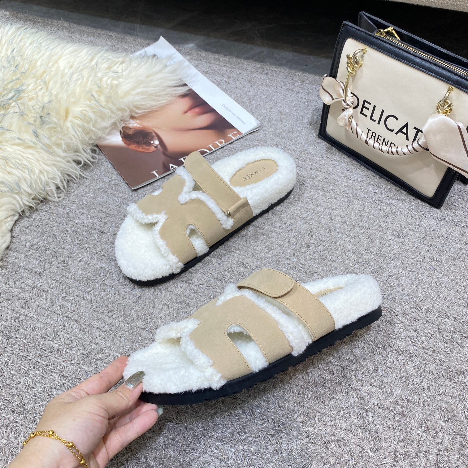 G67Z Hermes Wool slippers $38 gallery