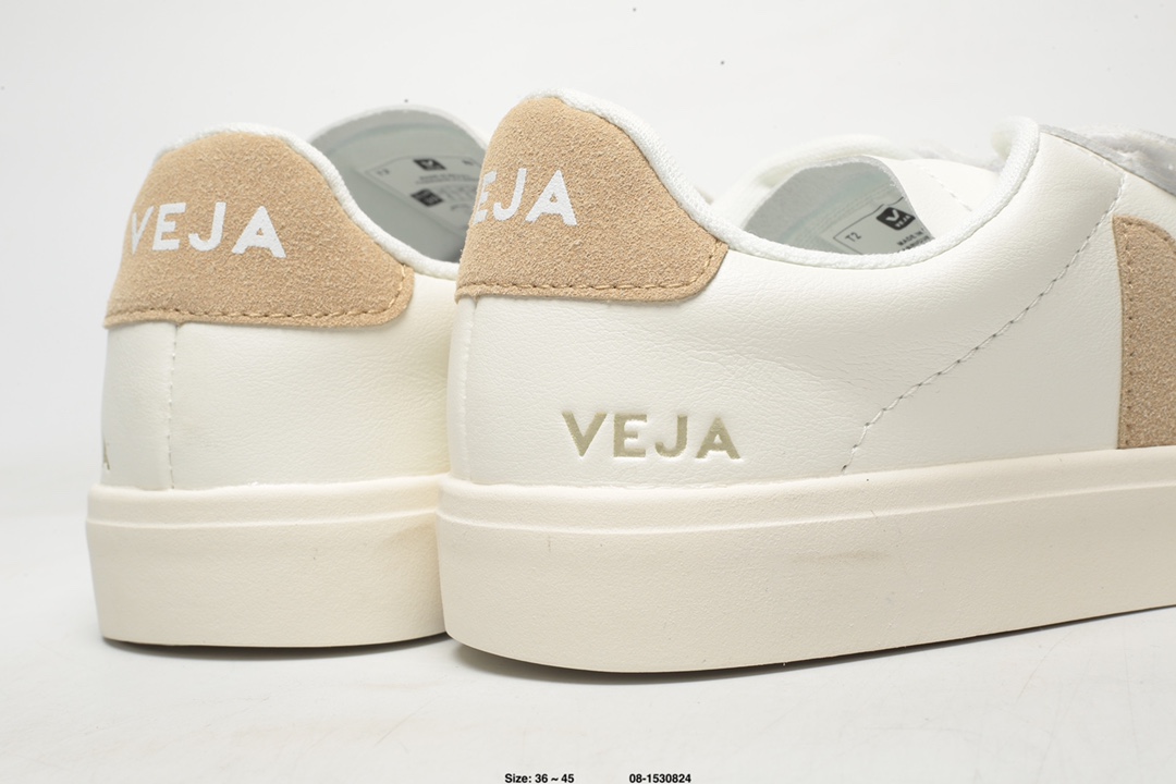 G97Z Veja Campo Chrome Free Low Sneakers $48 gallery