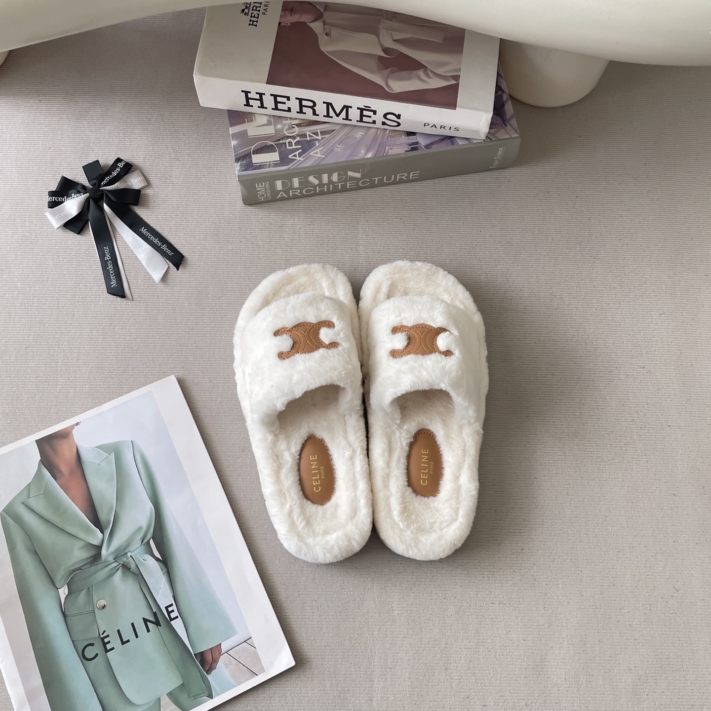HZ132 Celine plush slippers 45$ gallery