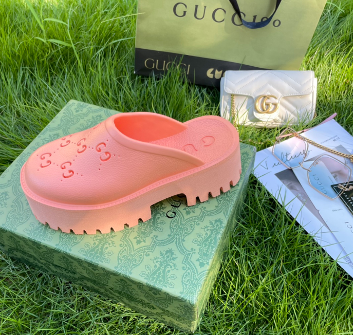 J488G Gucci Sandals $42 gallery