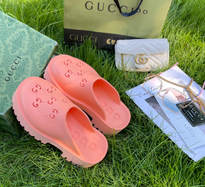 J488G Gucci Sandals $42 gallery