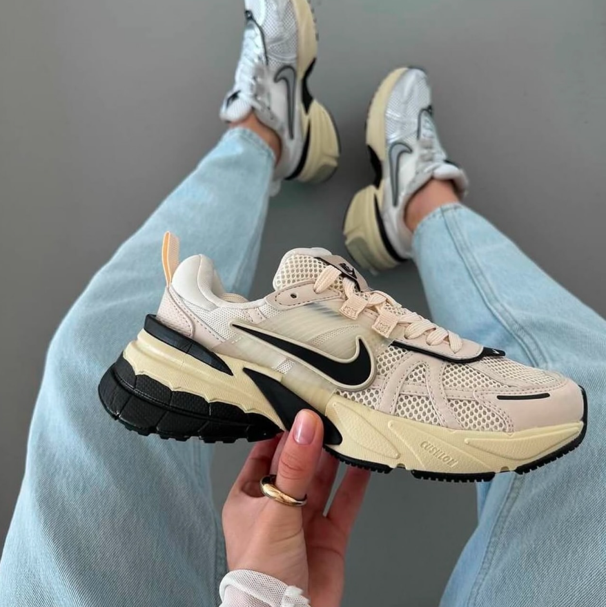 PT026 NIKE V2K Runtekk 48$ gallery