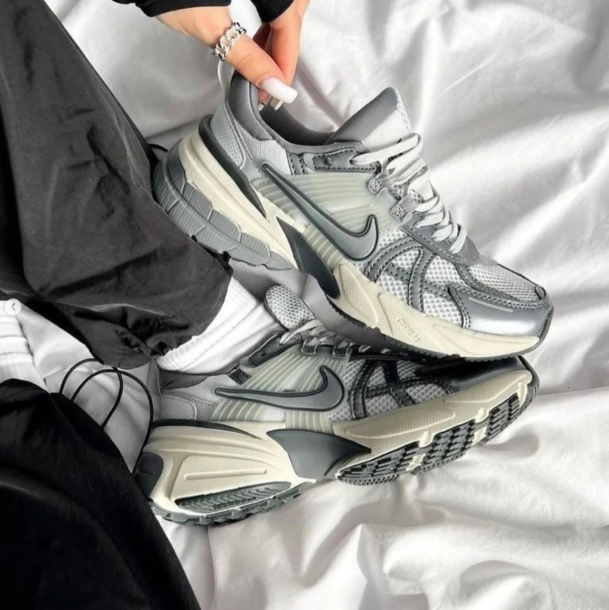 PT026 NIKE V2K Runtekk 48$ gallery