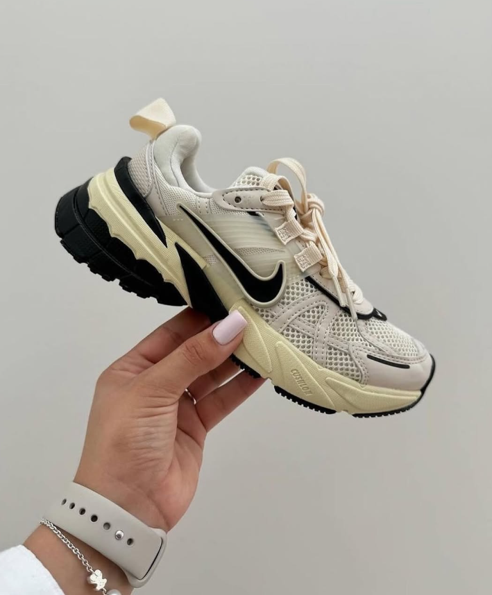 PT026 NIKE V2K Runtekk 48$ gallery