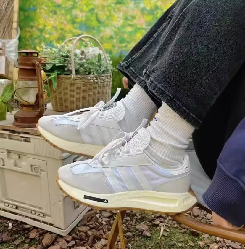 PT062 Adidas Originals Retropy E5 $48 gallery