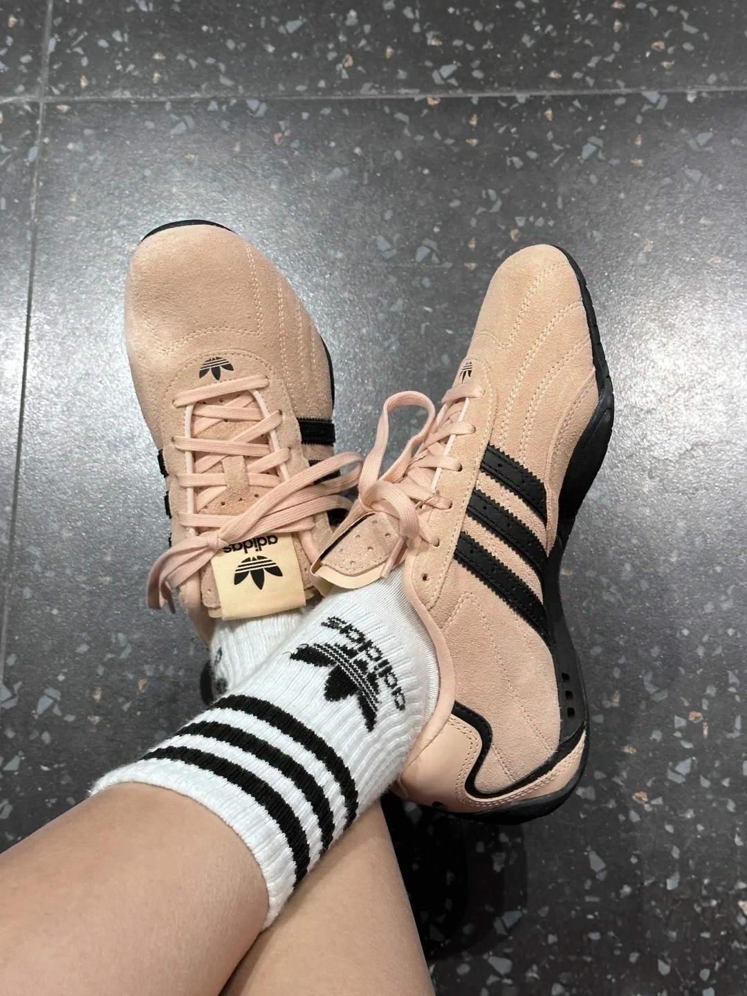 PT129 Adidas BAD BUBBY CAMPUS x ADIRACER 52$ gallery