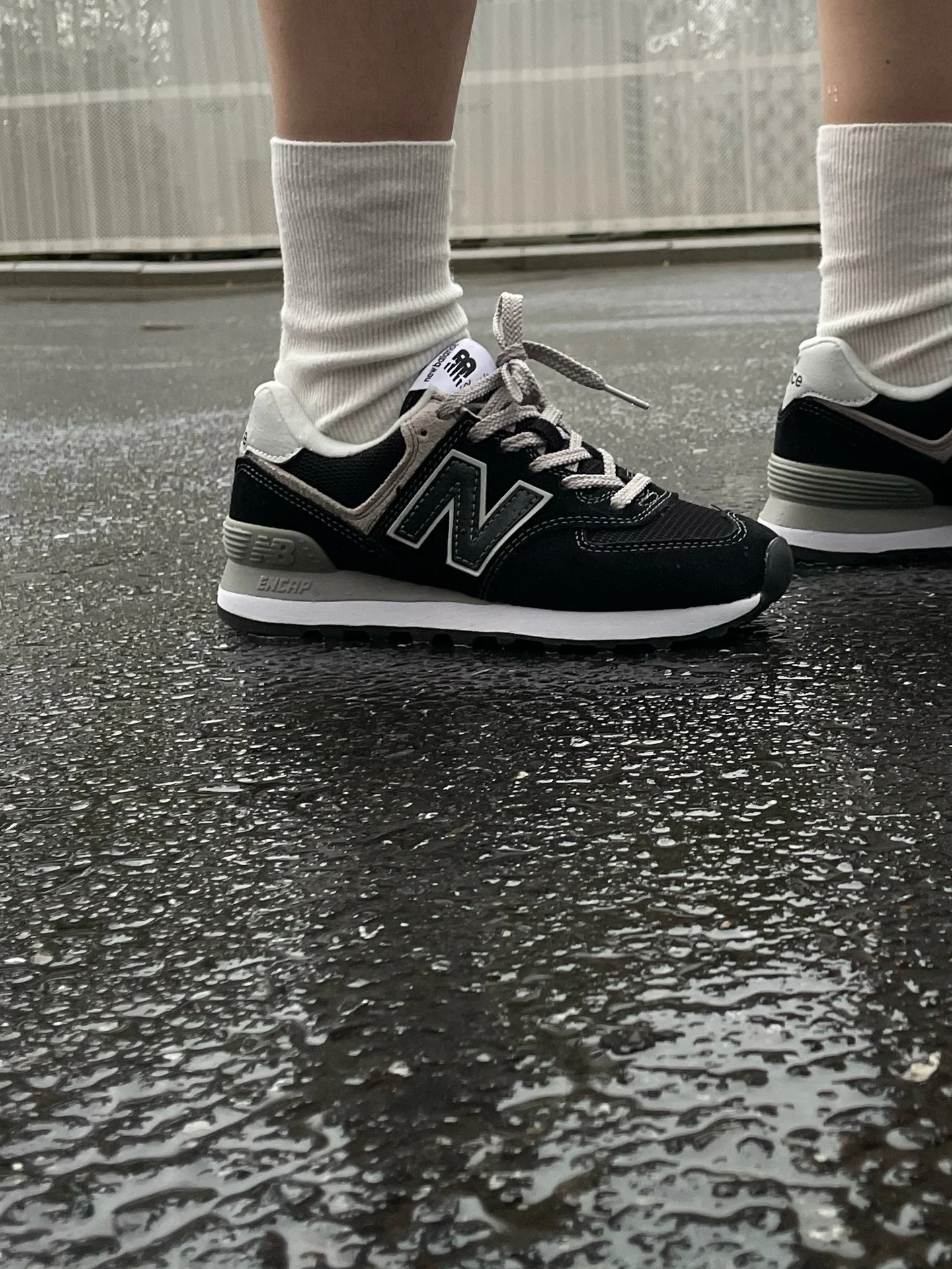 PT164 New Balance U574 49.99$ gallery