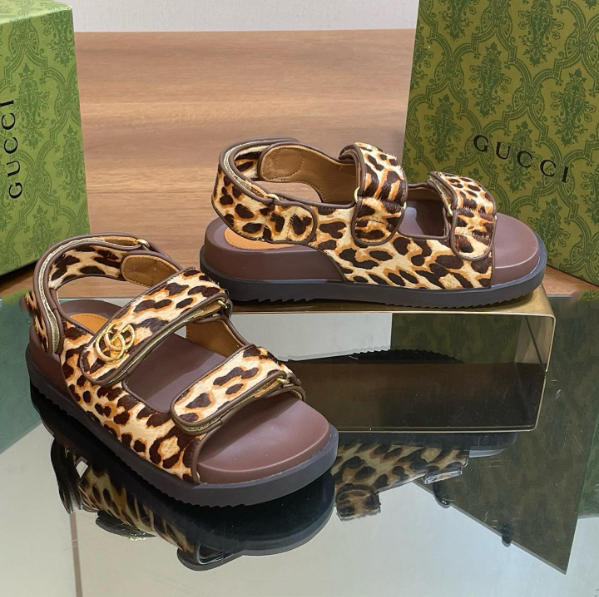 S41Q Gucci sandals 88$ gallery