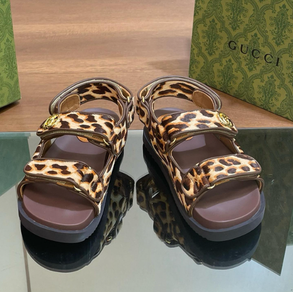 S41Q Gucci sandals 88$ gallery