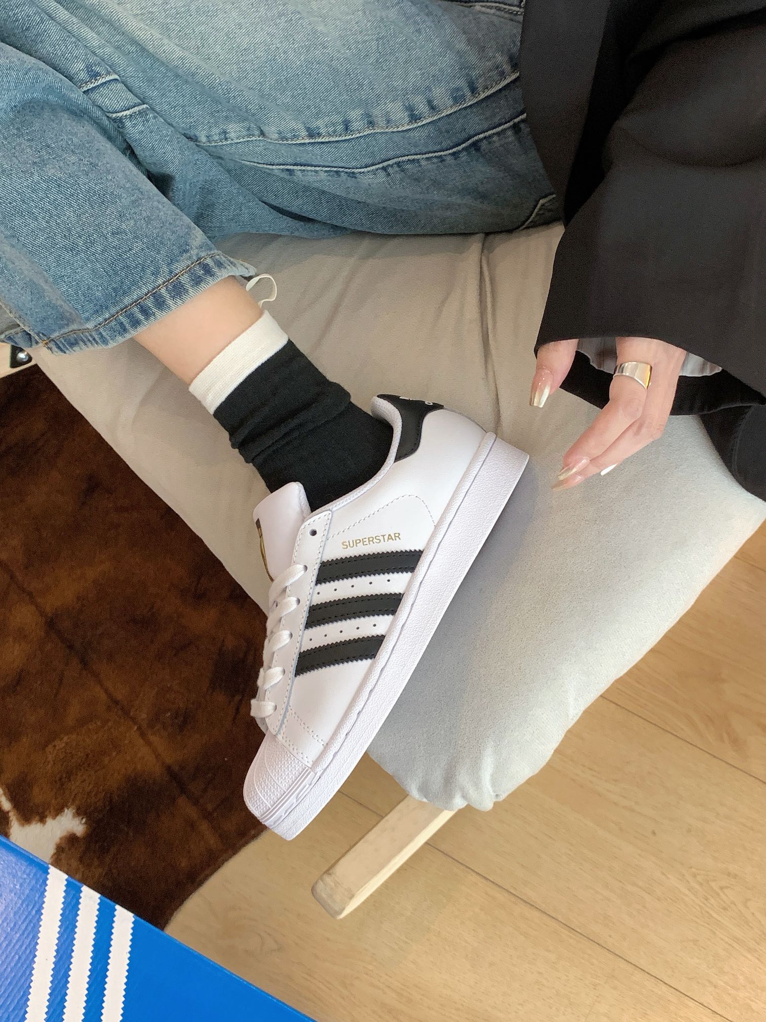 S56Q Adidas Originals Superstar 39.9$ gallery