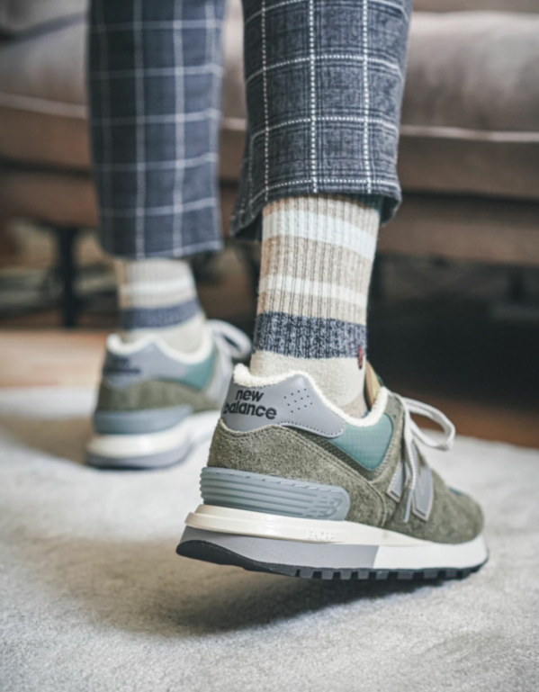 V101P STONE ISLAND x New Balance NB574 $58 gallery