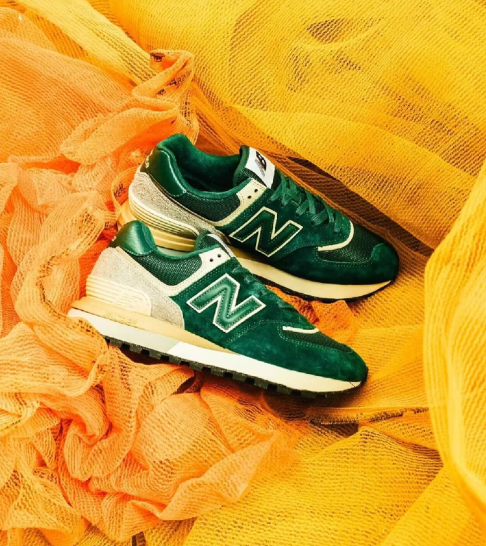 V101P STONE ISLAND x New Balance NB574 $58 gallery