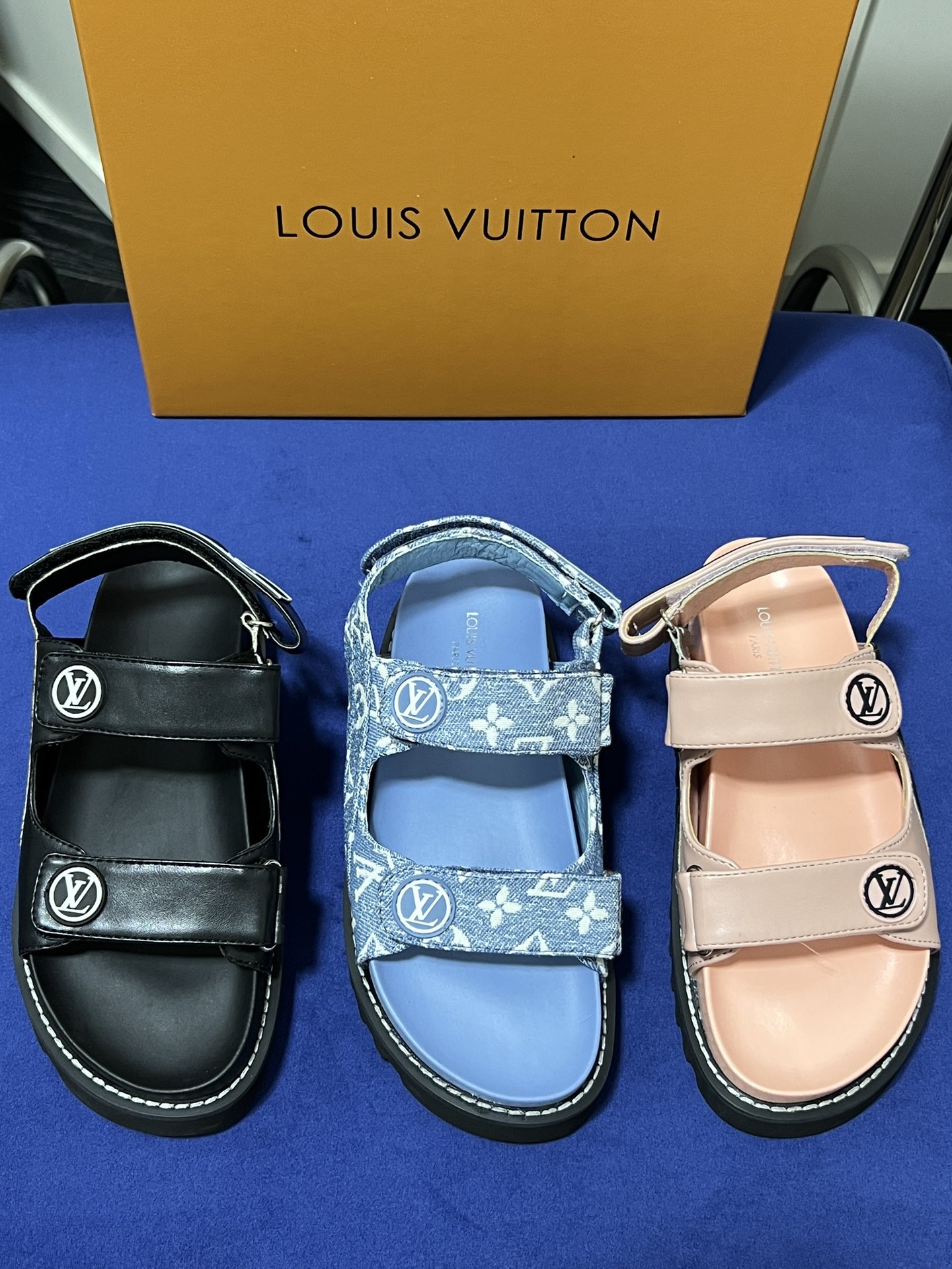 V109P Louis Vuitton sandals $48 gallery