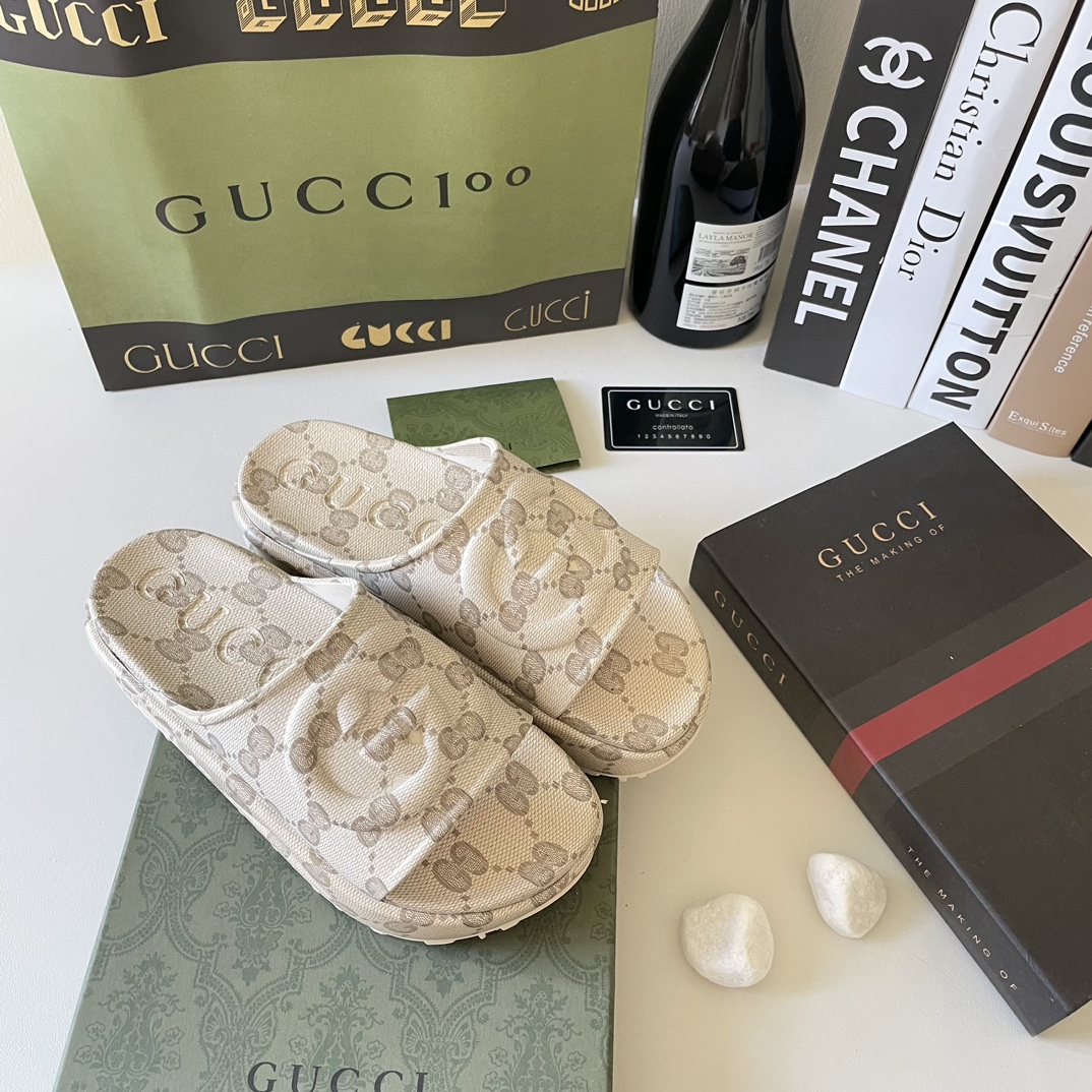 V148P GUCCI slippers $52 gallery