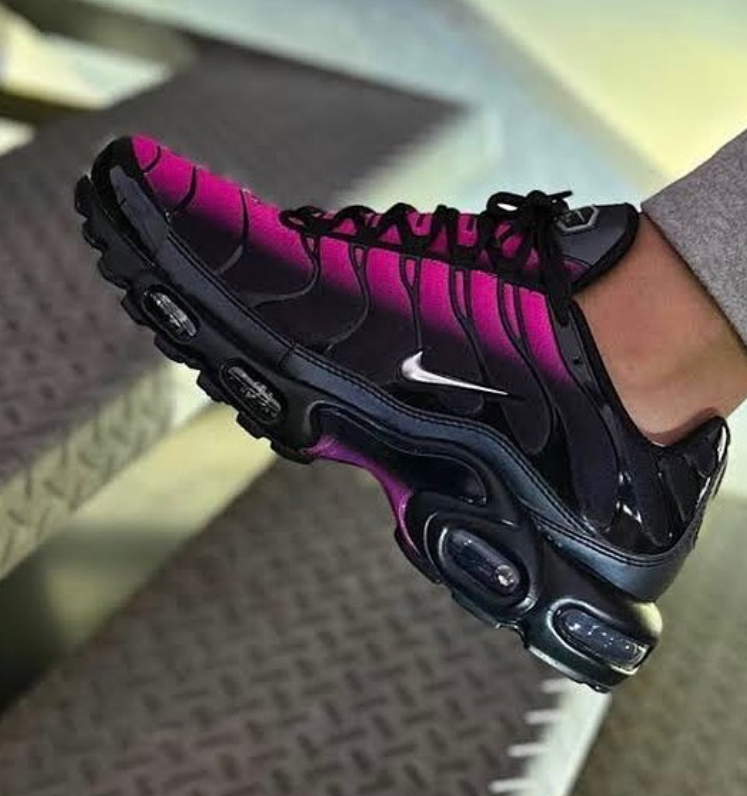 V173P Nike Air Max Plus WMNS $52 gallery