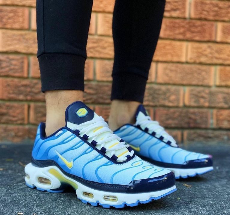 V173P Nike Air Max Plus WMNS $52 gallery