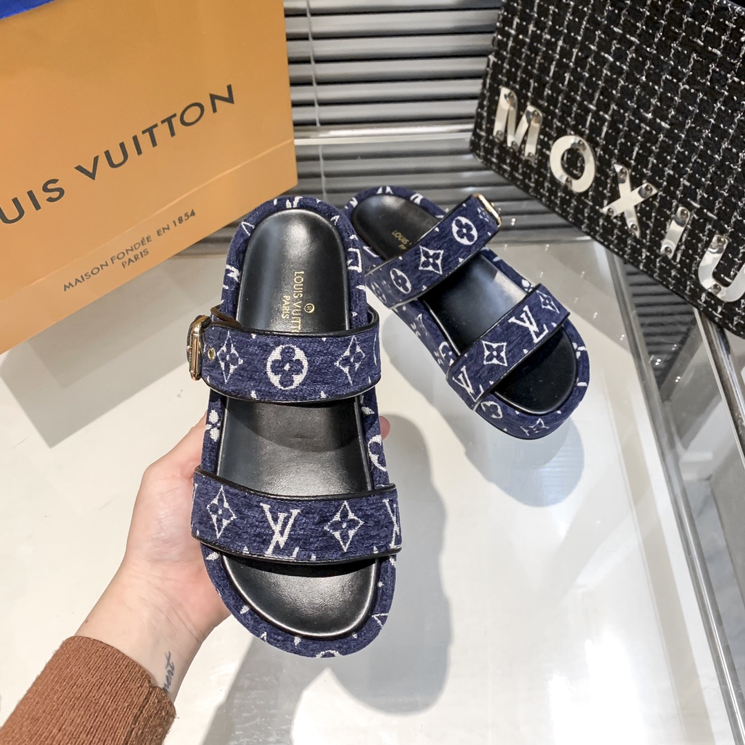 V32P Louis vuitton thick bottom slippers $42 gallery