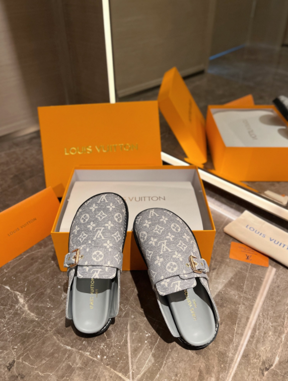 V33P Louis Vuitton slippers $72 gallery