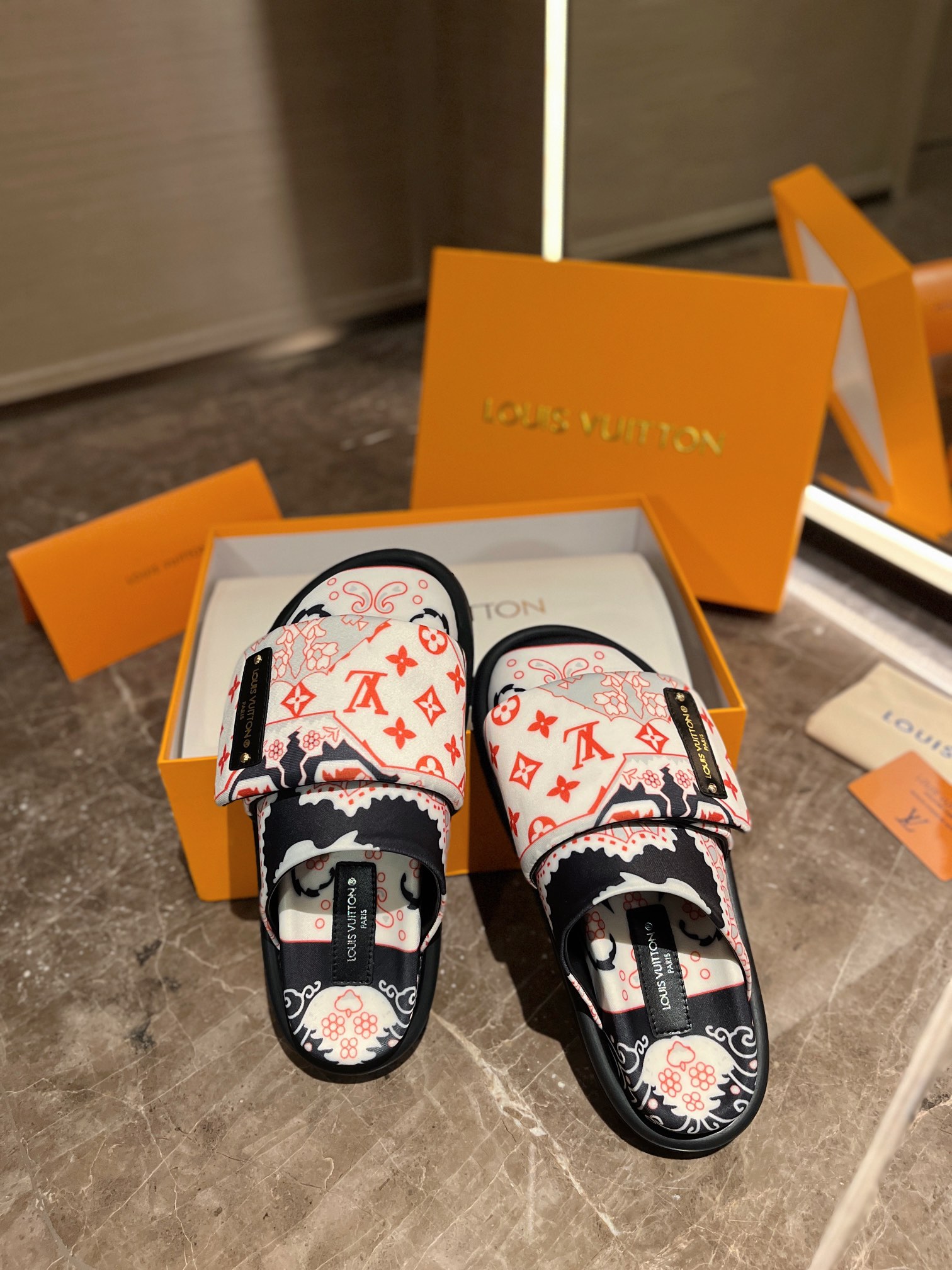 V33P Louis Vuitton slippers $72 gallery