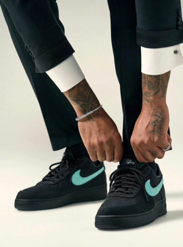 V39P Tiffany & Co x TS x Nike Shoes $50 gallery
