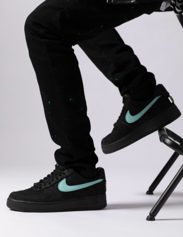 V39P Tiffany & Co x TS x Nike Shoes $50 gallery