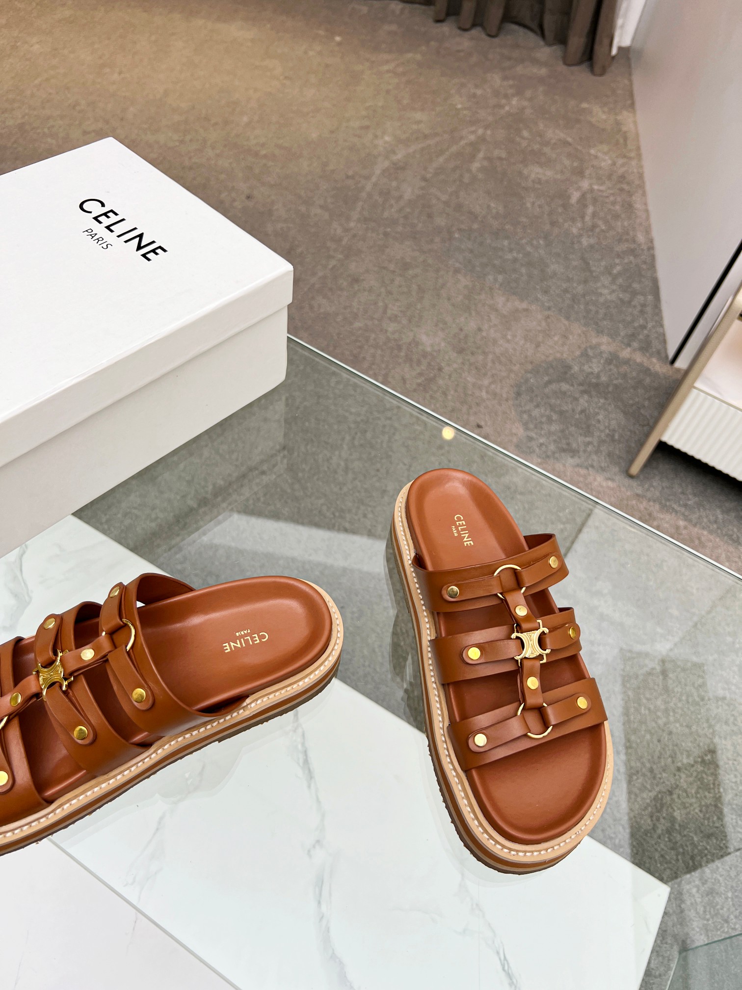 V50P CELINE  PARIS sandals $78 gallery