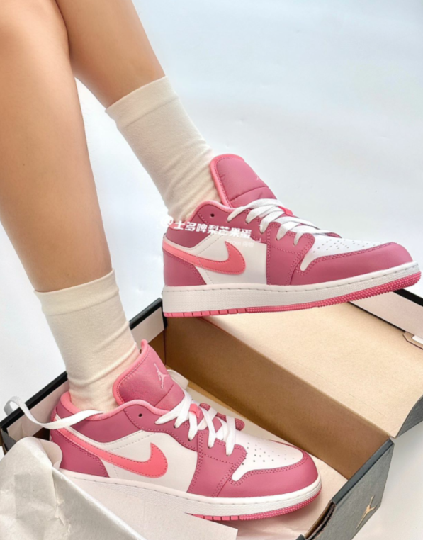 V52P Nike Air Jordan 1 Low $55 gallery