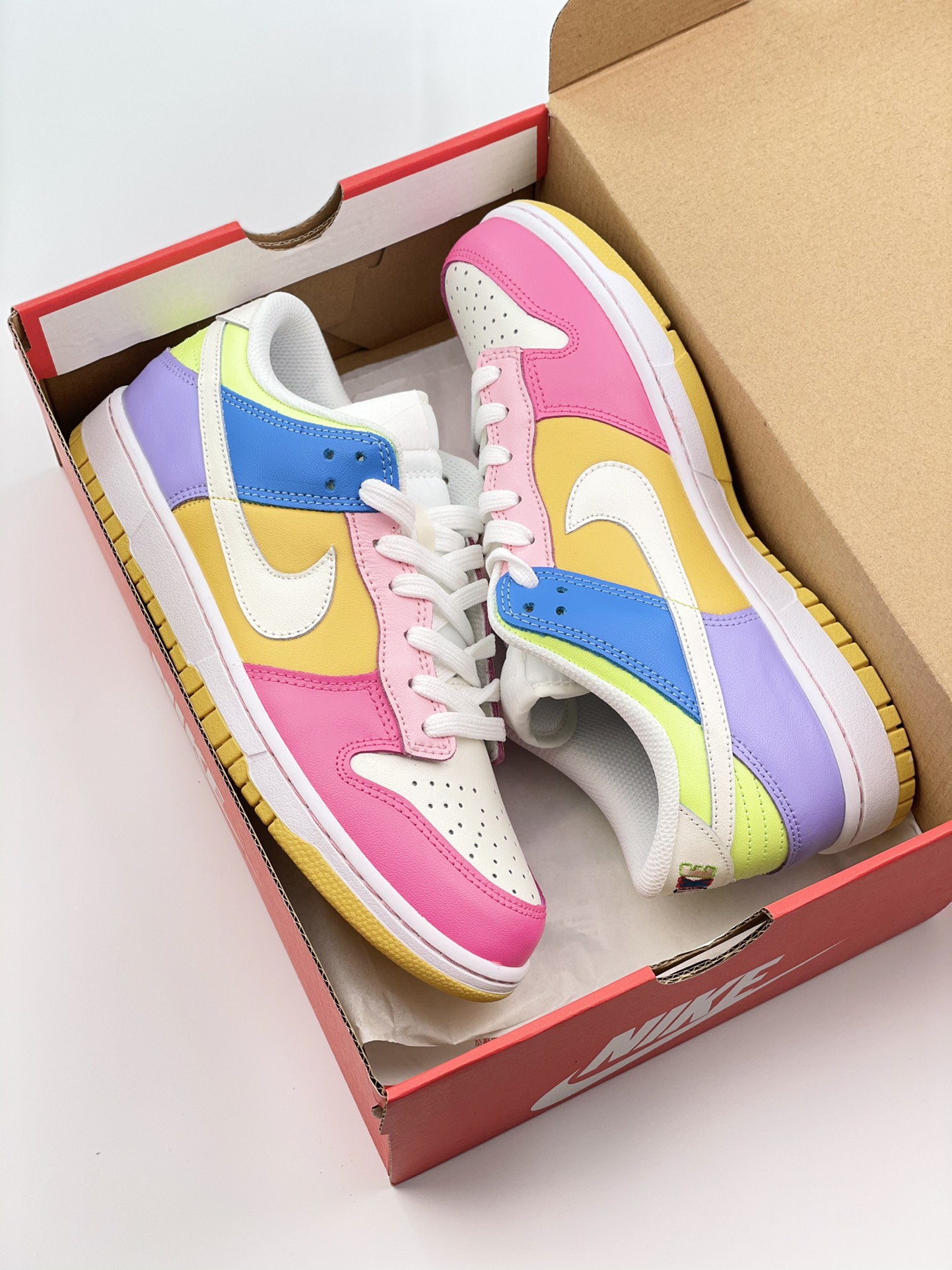 V67P Nike Sb Dunk Low $52 gallery