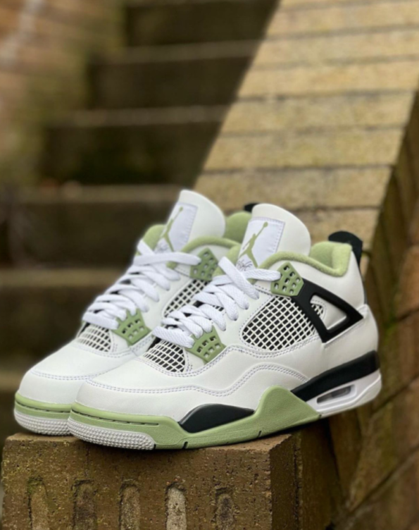 V68P Nike Air Jordan 4 Retro $52 gallery