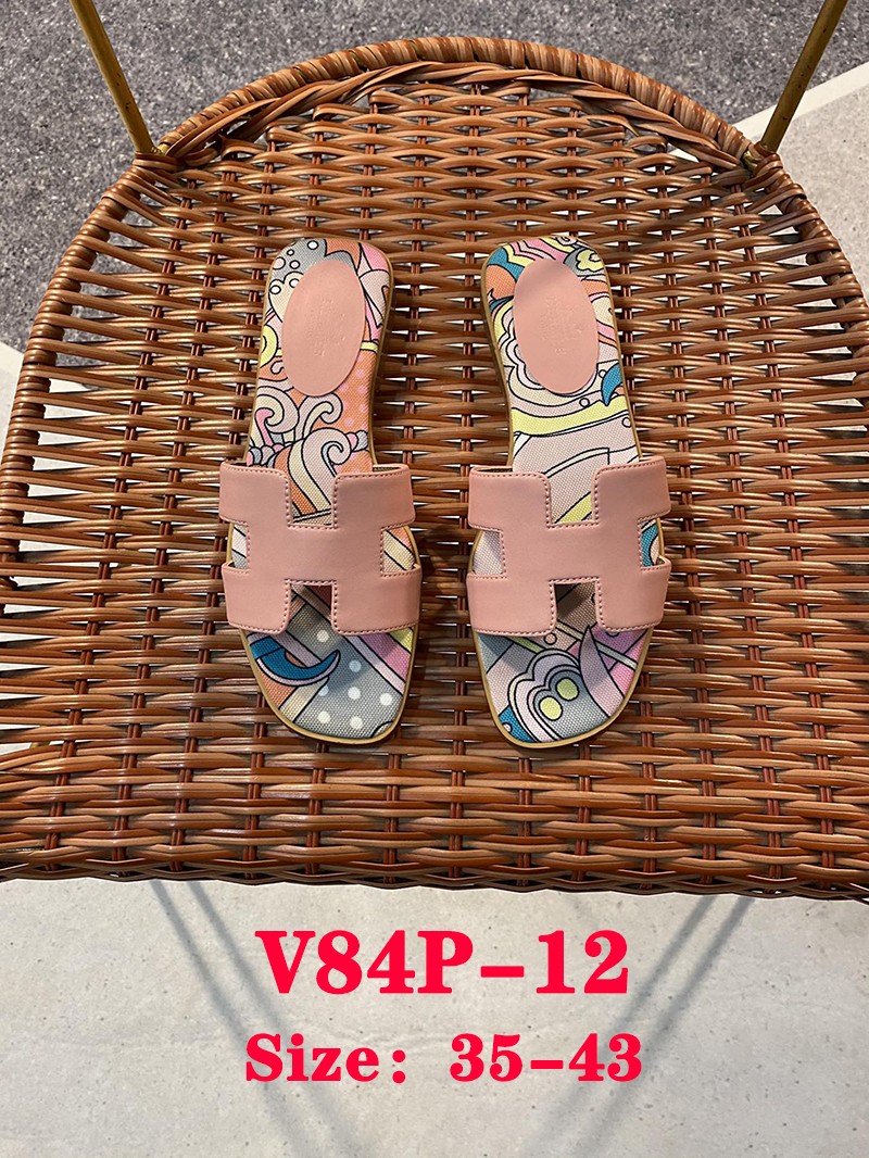 V84P Hermès Slippers $48 gallery