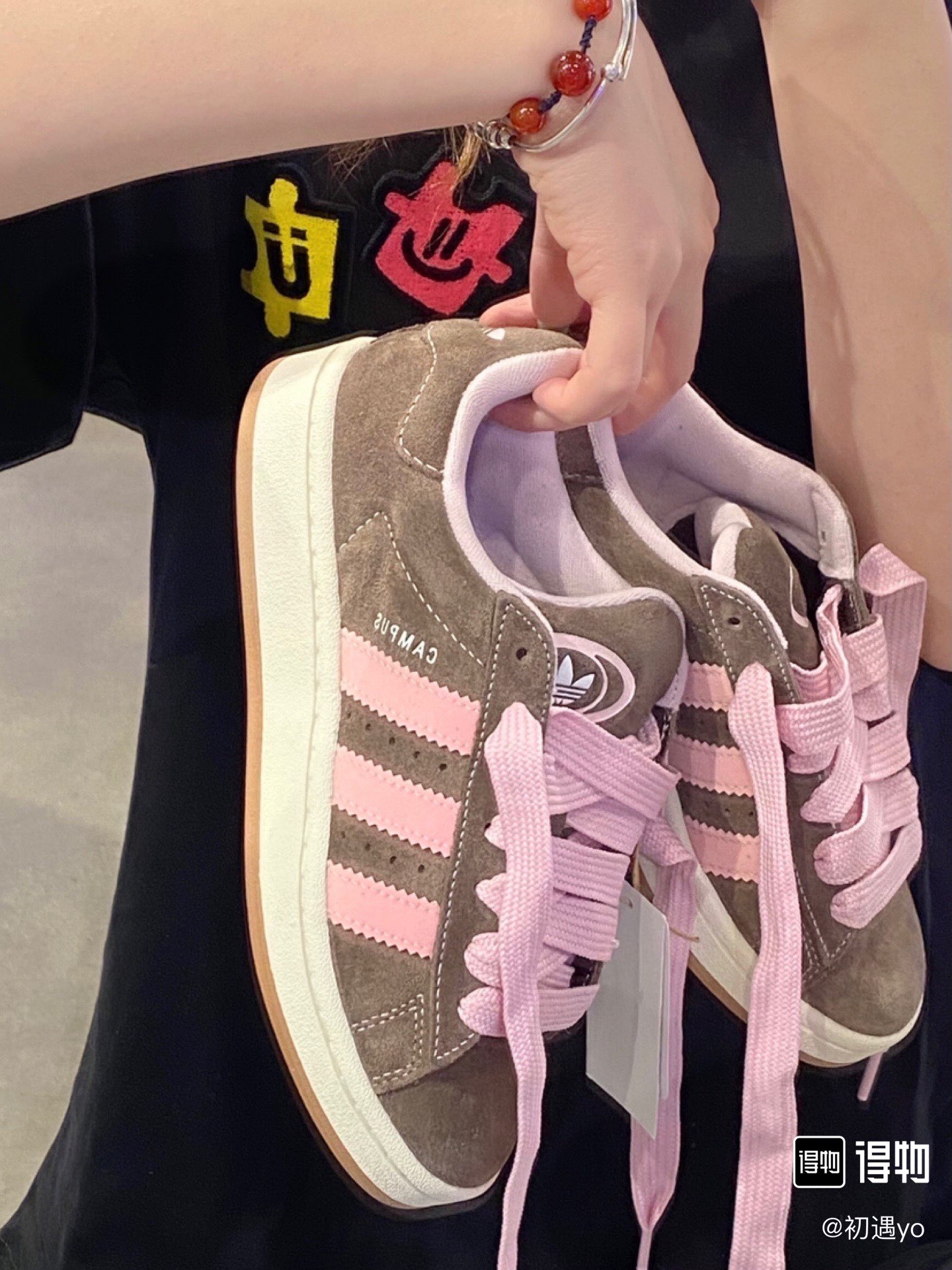 V86P Adidas Originals Campus 00s $52 gallery